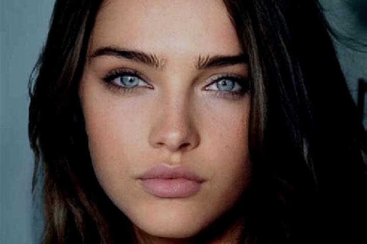 Eva, 39, a brunette blue-eyed caribbean companion based in Queensborough. Offering Deep French Kissing, Roleplay, GFE, Erotic Massage. Available for incall a...