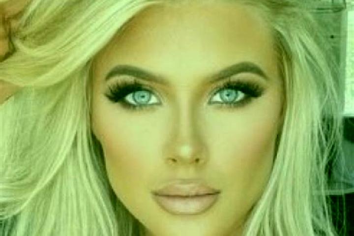 Eva, 39, a platinum blonde hazel-eyed ebony companion based in Clermont. Offering Striptease, Tantra, Dinner Date, Fetish. Available for incall and outcall, ...