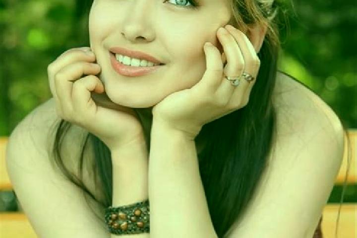 Eva, 39, a red blue-eyed asian companion based in Nahirianka. Offering Tantra, Roleplay, Party Girl, Dinner Date, Deep French Kissing. Available for incall a...