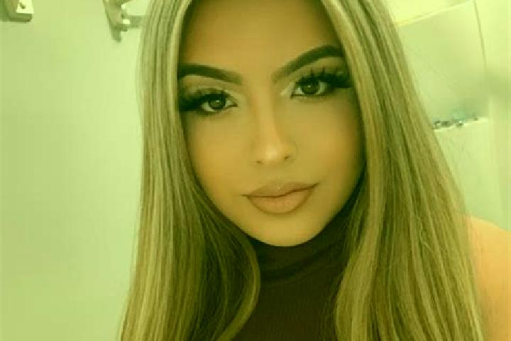 Eva, 39, a red blue-eyed mixed companion based in Ammerthal. Offering Striptease, Party Girl, Couples, Fetish. Available for incall and outcall, overnight bo...