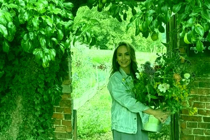 Eva, 39 — Escort in Ampthill, United Kingdom