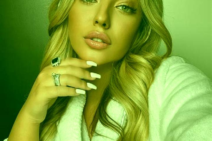 Evelyn, 20, a blonde grey-eyed latina companion based in Maoshe. Offering Domination, Girlfriend Experience, Tantra. Available for incall and outcall, day an...
