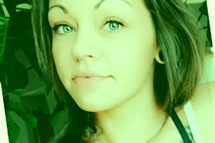 Evelyn, 20 — Escort in Anoka, United States