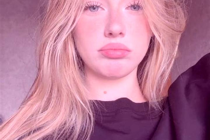 Evelyn, 20 — Escort in Broby, Finland