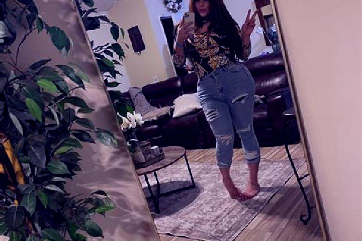 Evelyn, 20 — Escort in Talagiu, Romania