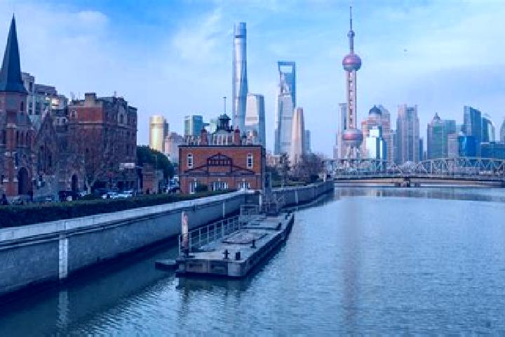 Evelyn, 20 — Escort in Xintian, China