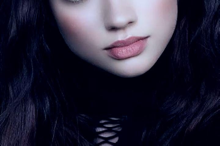 Evelyn, 21, a auburn dark-eyed middle eastern companion based in Kagio. Offering Overnight, Dinner Date, Erotic Massage, Duos, Girlfriend Experience. Availab...
