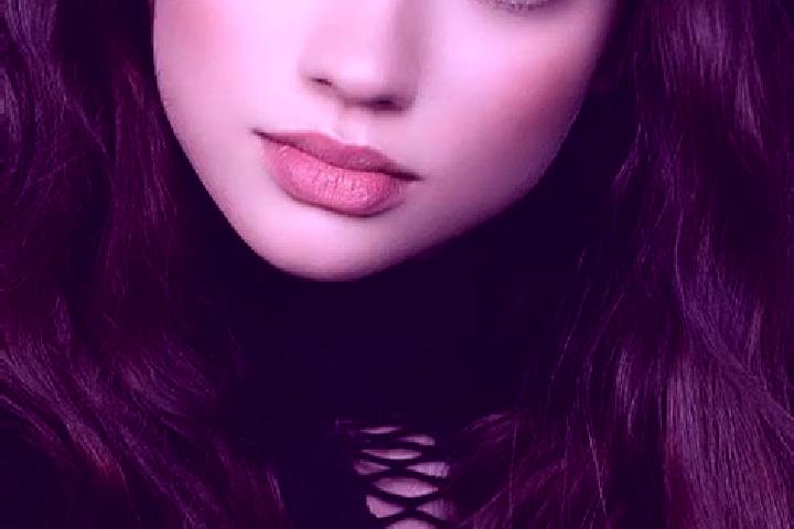 Evelyn, 21, a brunette dark-eyed mixed companion based in Freemansburg. Offering Couples, Overnight, Deep French Kissing, CIM. Available for incall and outca...