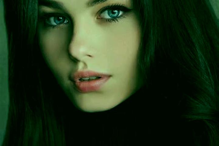 Evelyn, 21, a brunette grey-eyed caucasian companion based in Pochinki. Offering Striptease, Erotic Massage, Couples. Available for incall and outcall, day a...