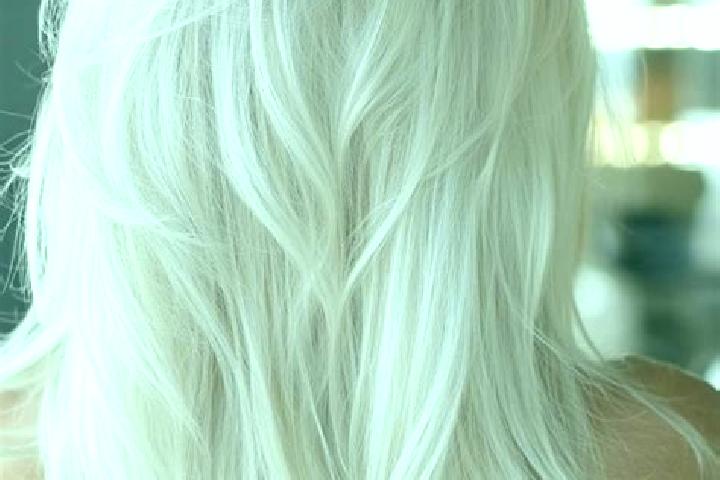 Evelyn, 21, a platinum blonde grey-eyed mediterranean companion based in Villeneuve-sur-Bellot. Offering Party Girl, Deep French Kissing, Roleplay. Available...