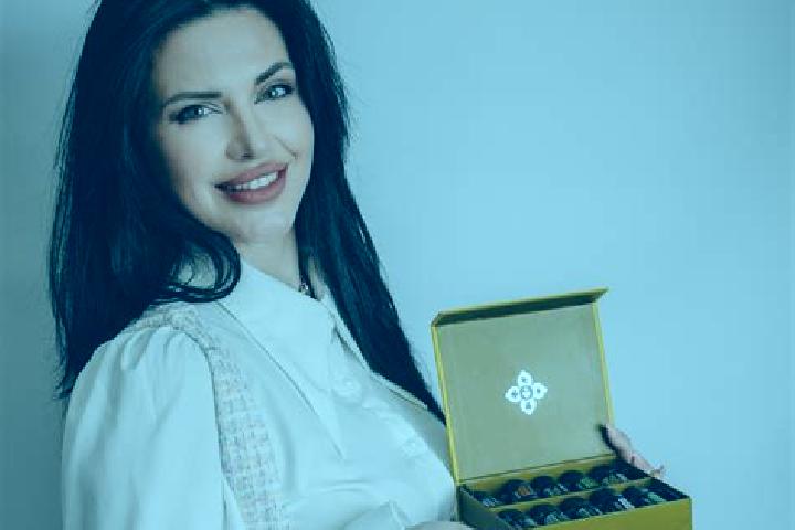 Evelyn, 21 — Escort in Aricestii Zeletin, Romania