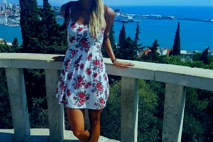 Evelyn, 21 — Escort in Jelsava, Slovakia