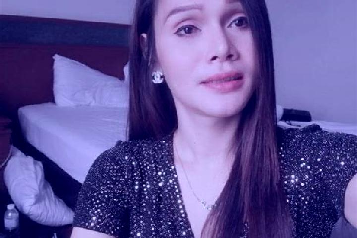 Evelyn, 21 — Escort in Phra Pradaeng, Thailand