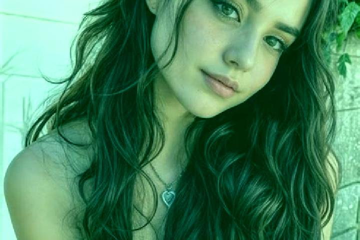 Evelyn, 22, a auburn hazel-eyed middle eastern companion based in Crixas. Offering Domination, 69, Couples. Available for incall and outcall, day and evening...