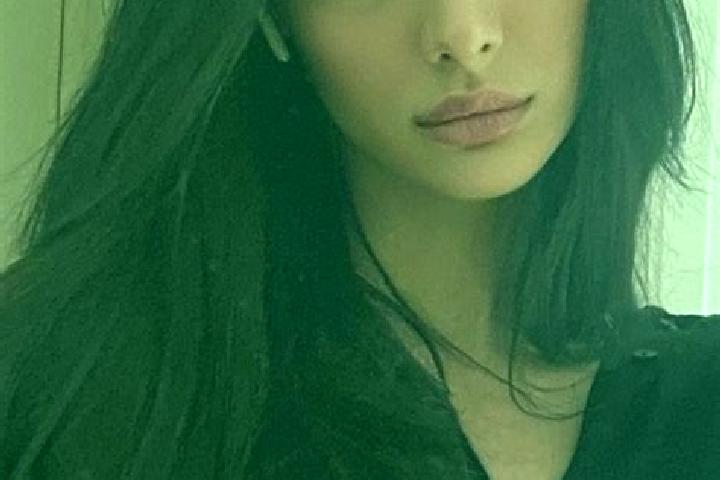 Evelyn, 22, a black dark-eyed middle eastern companion based in Port Washington North. Offering Roleplay, CIM, Couples, Overnight. Available for incall and o...