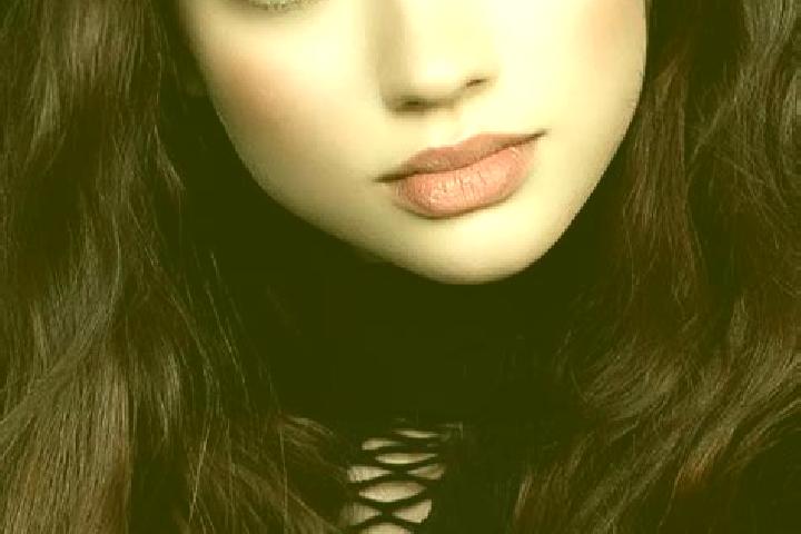 Evelyn, 22, a brunette dark-eyed caribbean companion based in Perolandia. Offering Massage, Couples, Duos, Roleplay, BDSM. Available for incall and outcall, ...