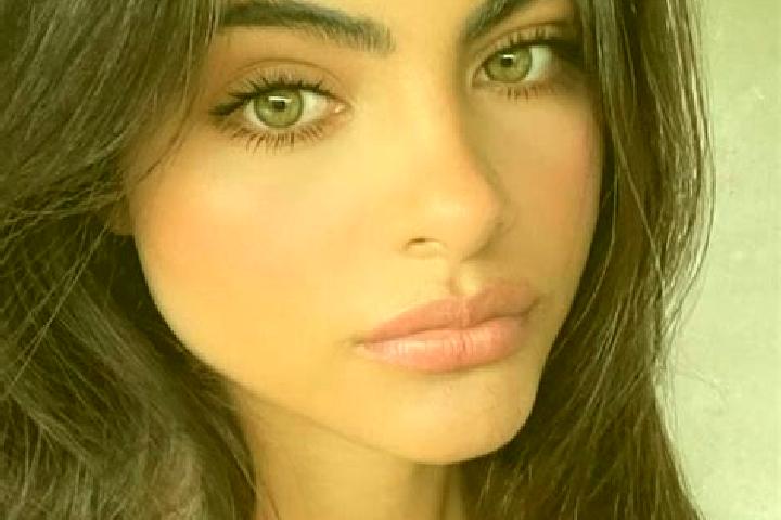 Evelyn, 22, a brunette dark-eyed middle eastern companion based in Yavaros. Offering Party Girl, A-Level, 69, CIM. Available for incall and outcall, day and ...