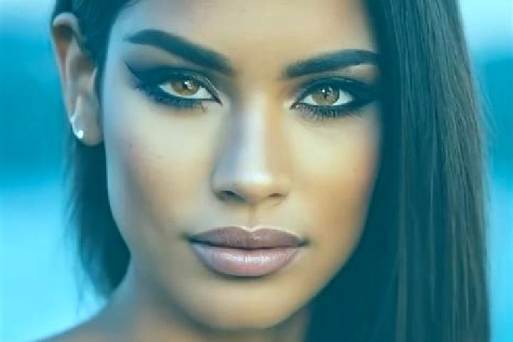 Evelyn, 22, a dark blonde brown-eyed latina companion based in Sain Alto. Offering Dinner Date, Roleplay, Couples. Available for incall and outcall, overnigh...