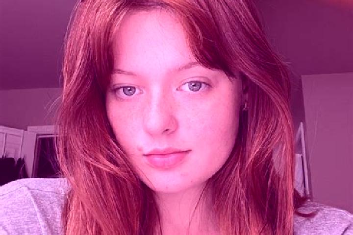 Evelyn, 22, a red grey-eyed caucasian companion based in Tyuratam. Offering 69, OWO, Domination, Prostate Massage. Available for incall and outcall, overnigh...