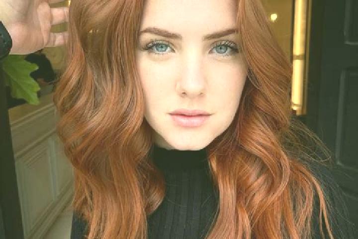 Evelyn, 23, a auburn blue-eyed mediterranean companion based in Hundelgem. Offering Couples, Erotic Massage, Striptease, Dinner Date. Available for incall an...