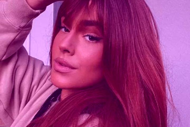 Evelyn, 23, a auburn brown-eyed latina companion based in Palmasola. Offering Party Girl, Massage. Available for incall and outcall, day and evening dates.