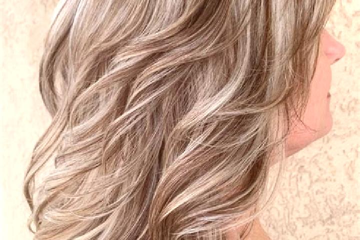 Evelyn, 23, a dark blonde grey-eyed latina companion based in Kalnibolotskaya. Offering Erotic Massage, Fetish, 69, OWO, Massage. Available for incall and ou...