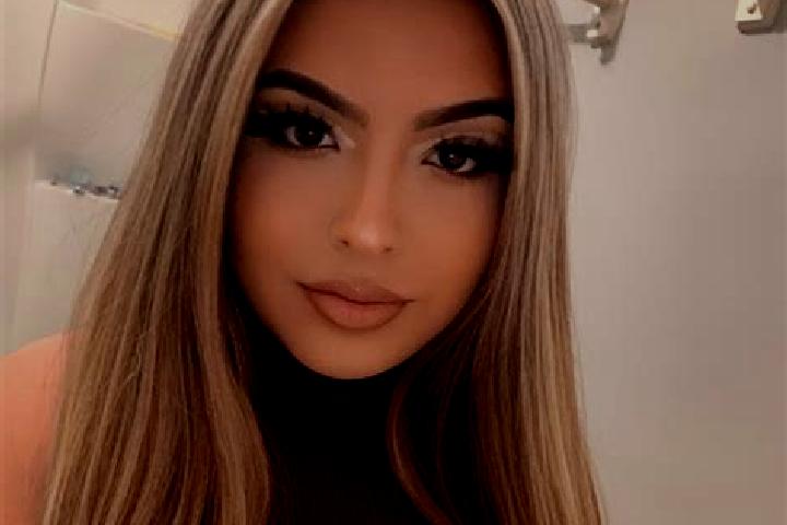 Evelyn, 23, a red brown-eyed latina companion based in Ga ash. Offering 69, Couples, Girlfriend Experience, A-Level. Available for incall and outcall, day an...