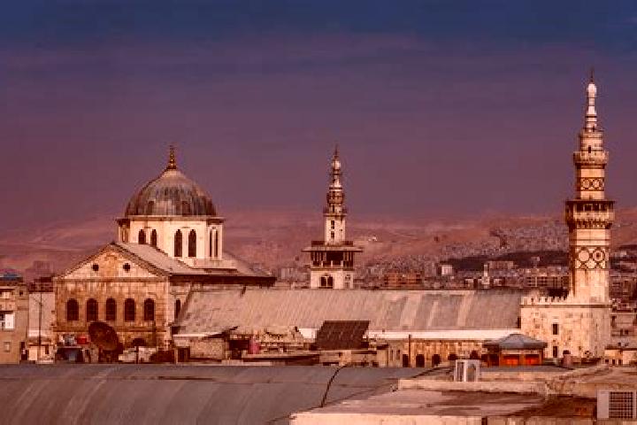 Evelyn, 23 — Escort in Khanasir, Syria