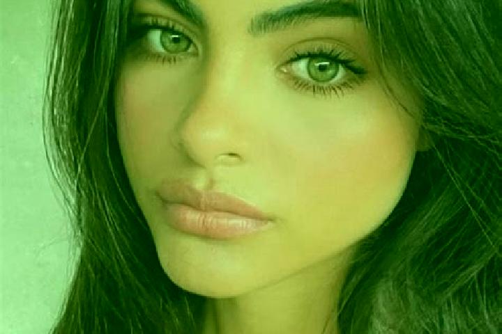 Evelyn, 24, a black green-eyed indian companion based in Sixaola. Offering Striptease, A-Level, Tantra. Available for incall and outcall, day and evening dates.