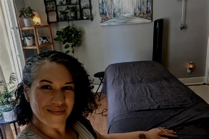 Evelyn, 24, a black grey-eyed european companion based in Fartura do Piaui. Offering 69, Erotic Massage, Couples, Tantra. Available for incall and outcall, d...