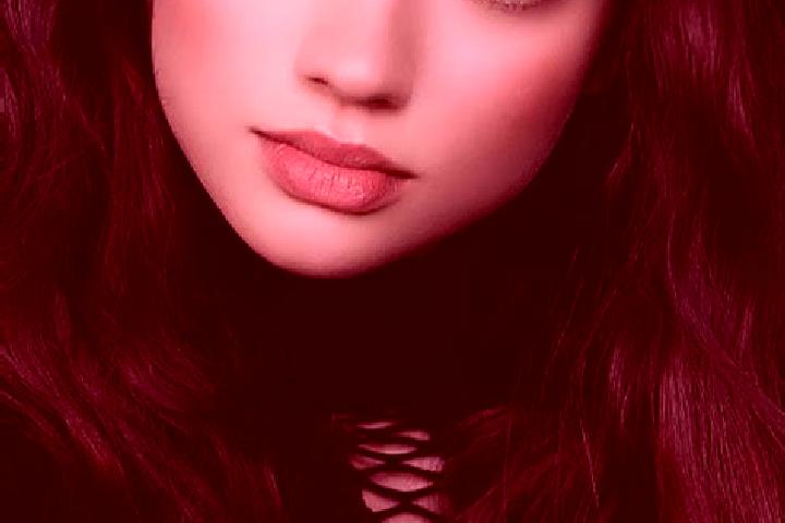 Evelyn, 24, a brunette dark-eyed european companion based in Iapa. Offering Fetish, Striptease, Duos. Available for incall and outcall, overnight bookings av...