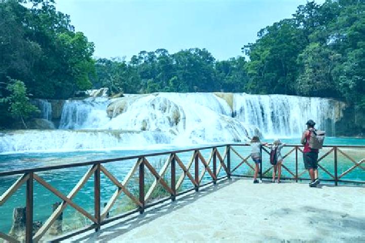 Evelyn, 24 — Escort in Agua Azul, Mexico