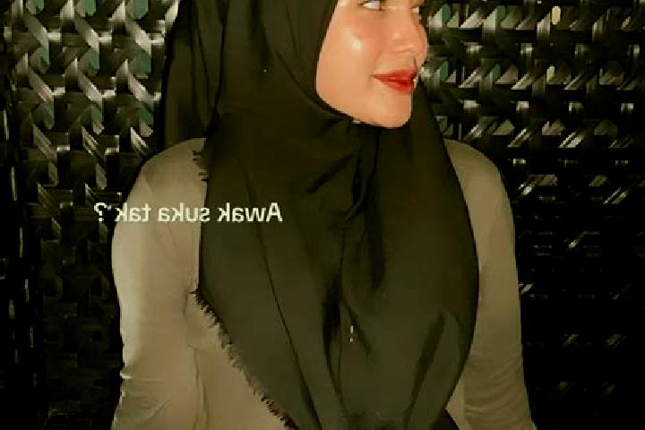 Evelyn, 24 — Escort in Baratsungai, Indonesia