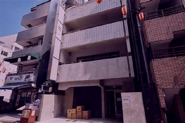Evelyn, 24 — Escort in Hamamatsucho, Japan