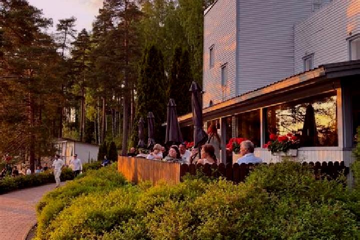 Evelyn, 24 — Escort in Hervanta kaakko, Finland