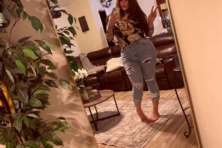 Evelyn, 24 — Escort in Hillcrest, United States