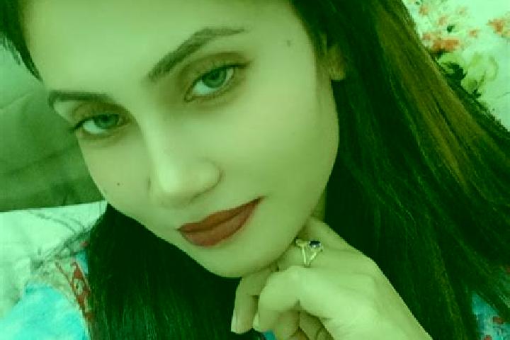 Evelyn, 24 — Escort in Magura, Bangladesh