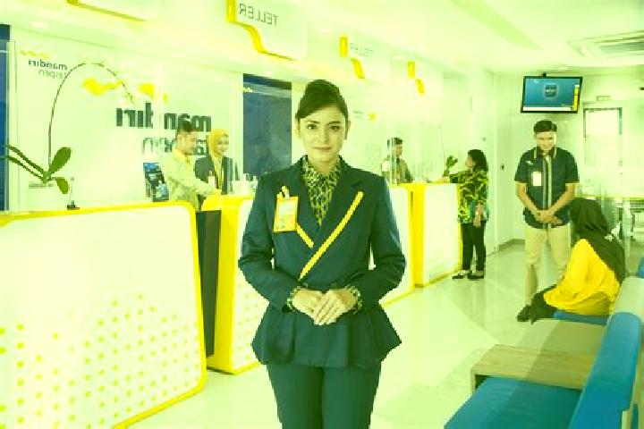 Evelyn, 24 — Escort in Teluk Kuantan, Indonesia