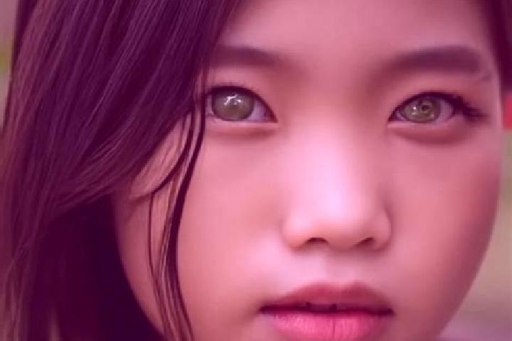 Evelyn, 25, a auburn green-eyed asian companion based in Pablo Garcia. Offering Domination, 69, BDSM, Girlfriend Experience. Available for incall and outcall...