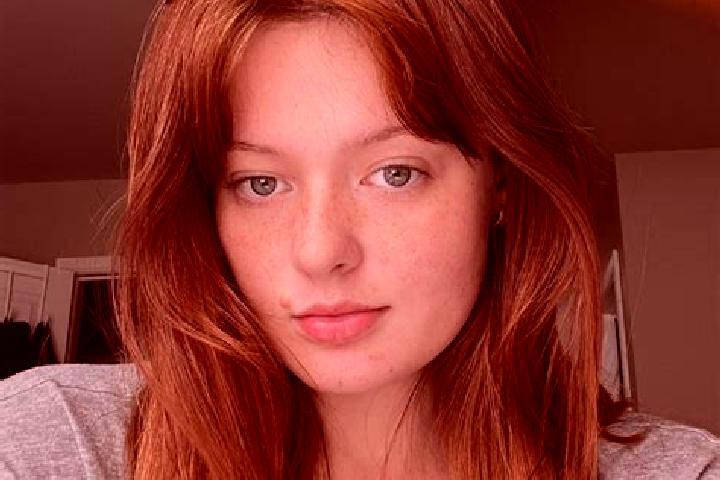 Evelyn, 25, a red dark-eyed mediterranean companion based in Ketkovice. Offering Roleplay, 69, CIM. Available for incall and outcall, overnight bookings avai...