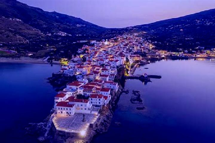 Evelyn, 25 — Escort in Andros, Greece