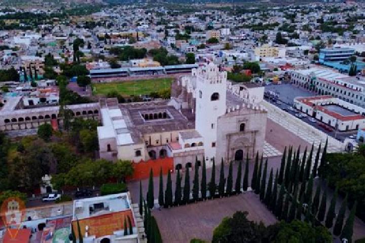 Evelyn, 25 — Escort in El Dextho, Mexico