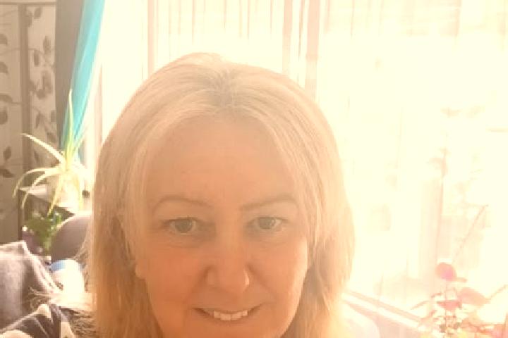 Evelyn, 25 — Escort in Glenrosa, Canada