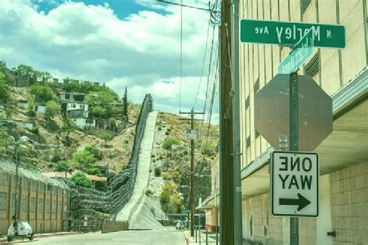 Evelyn, 25 — Escort in Nogales, Mexico
