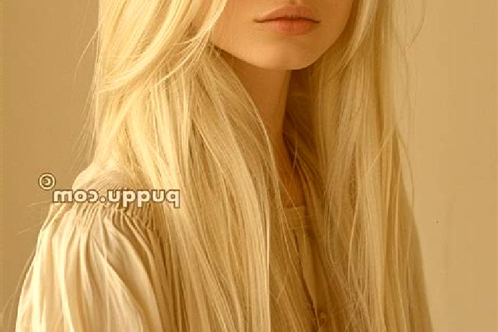 Evelyn, 26, a platinum blonde amber-eyed slavic companion based in Arroyo Largo. Offering Roleplay, Erotic Massage, GFE, Domination. Available for incall and...