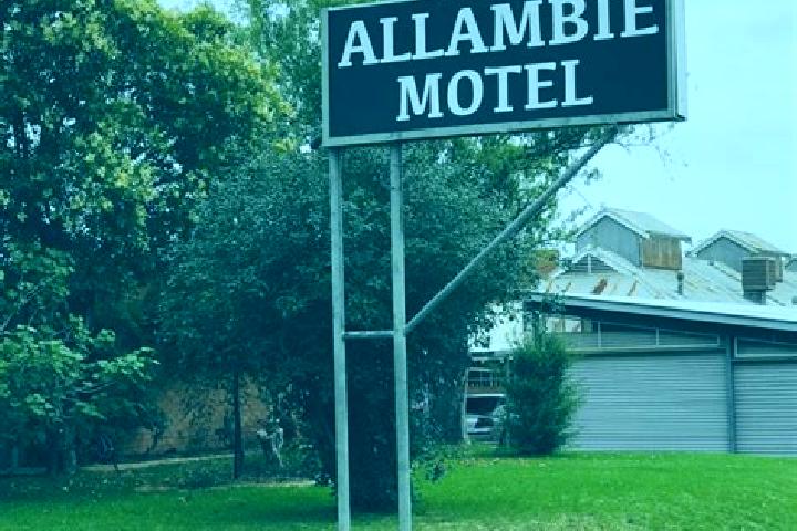 Evelyn, 26 — Escort in Allambie Heights, Australia