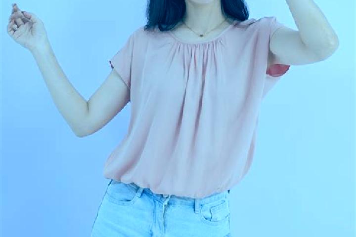 Evelyn, 26 — Escort in Aye Kyant, Myanmar