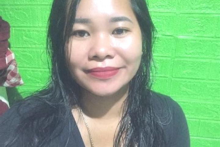 Evelyn, 26 — Escort in Comagascas, Philippines