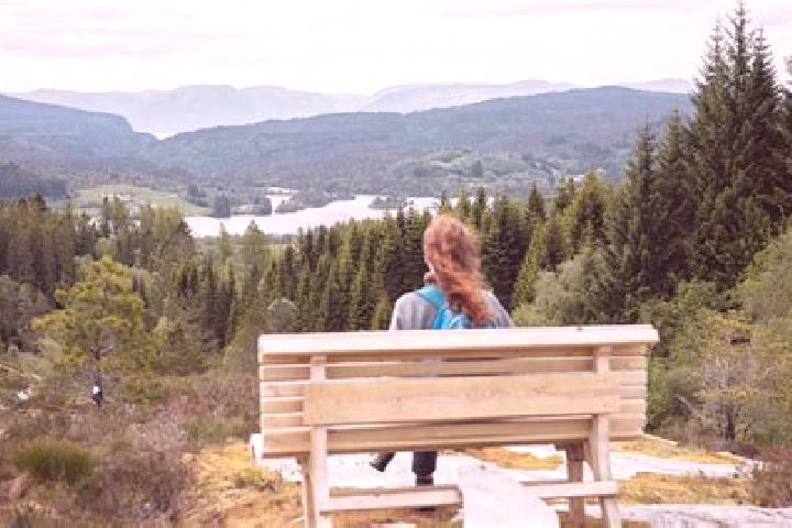Evelyn, 26 — Escort in Hyllestad, Norway