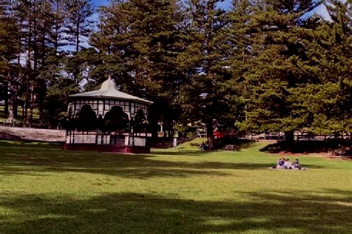 Evelyn, 26 — Escort in King Edward Park, Canada